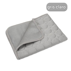 🧊⚡ ¡Rebajas de verano! Alfombrilla refrescante para mascotas (sin agua) – Tejido Oxford transpirable, apta para cualquier cama o jaula.