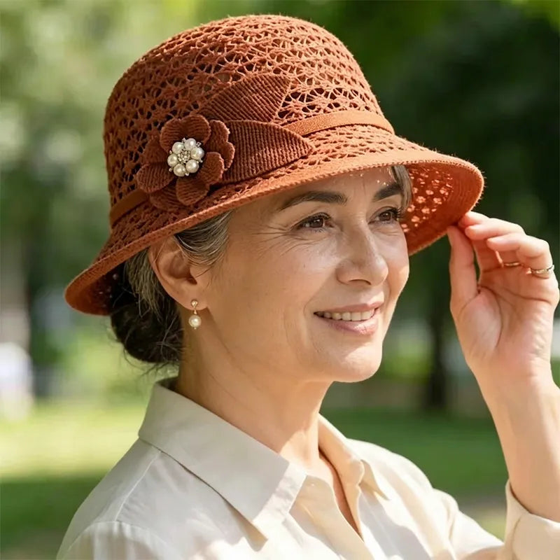 👒Elegante sombrero de sol con diseño trenzado calado, ofrece una fuerte protección contra los rayos solares.