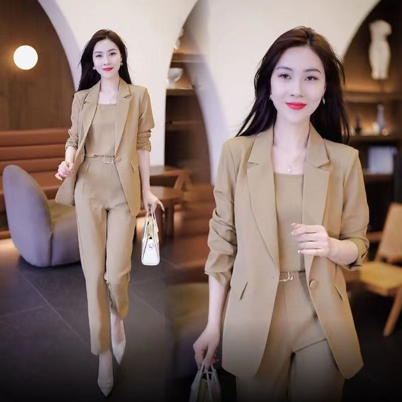 🏆【Chaqueta + chaleco + pantalones】Traje casual de tres piezas de nueva moda primavera y otoño 2025