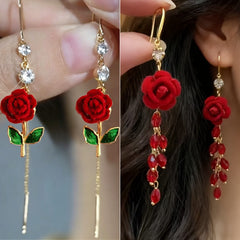 🌟🔥Compre 1 y obtenga 1 gratis【2 pares】🌹 Pendientes elegantes con borlas y rosas rojas