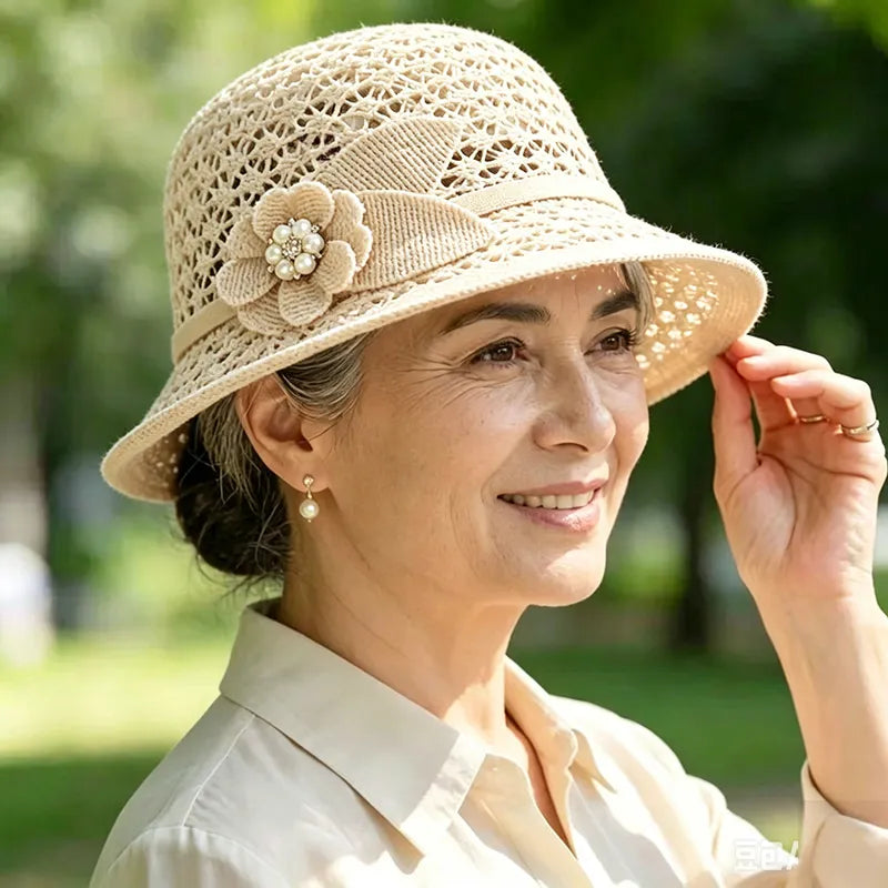 👒Elegante sombrero de sol con diseño trenzado calado, ofrece una fuerte protección contra los rayos solares.