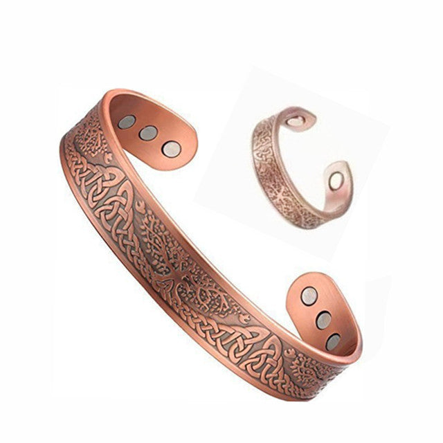 🔥【Pulsera + Anillo】✨Conjunto creativo de pulsera y anillo magnéticos grabados de estilo retro.