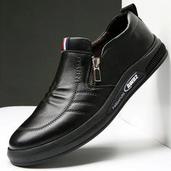 【39-44】 2025 nuevos zapatos casuales de negocios con suela blanda para hombres