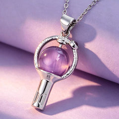 🔥Rebajas de mitad de año: ¡Compra 1 y llévate 1 gratis!✨🔮 Collar con colgante morado en forma de barra luminosa
