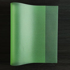 8 piezas por 26 euros-🧊🛡️ Protectores impermeables para estantes de refrigerador — Antideslizantes, fáciles de limpiar y aptos para contacto con alimentos — Mantén los estantes ordenados y frescos ✨