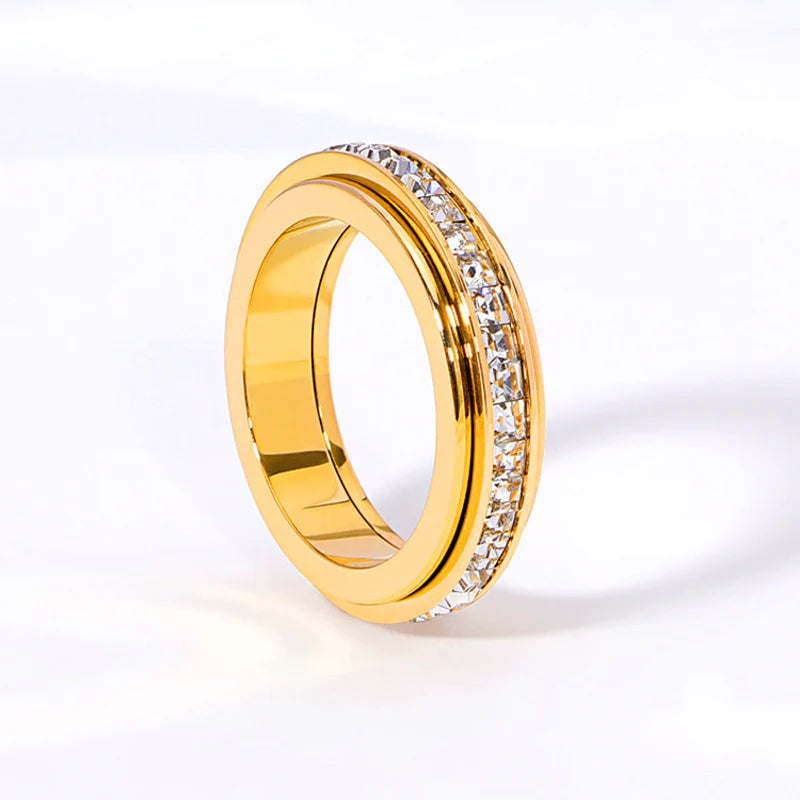 🔥Anillo giratorio Rotation Bar en acero de titanio con circonita