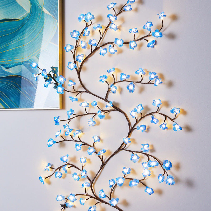 🌸✨ Las luces LED con forma de flor de durazno se utilizan para decorar paredes interiores y crear un ambiente romántico.