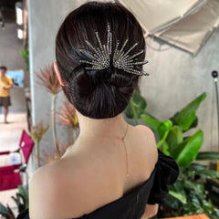 🔥【Compra uno y llévate otro gratis】🌸 Herramienta para moño con diseño de flores y mariposas – Varios estilos disponibles