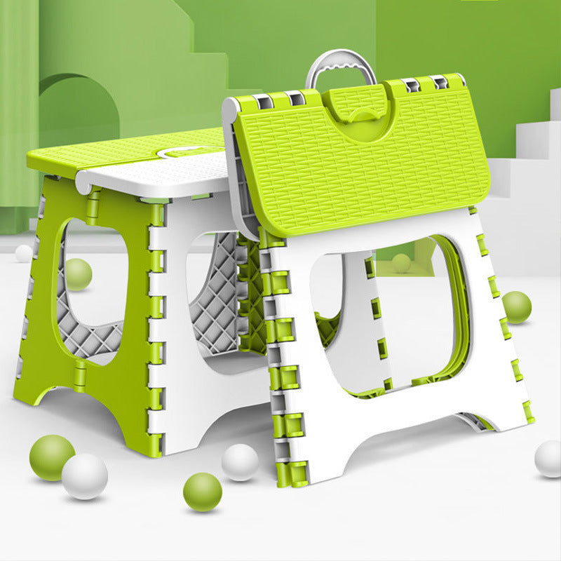 Taburete plegable portátil, taburete de pesca para el hogar y el exterior que ahorra espacio.