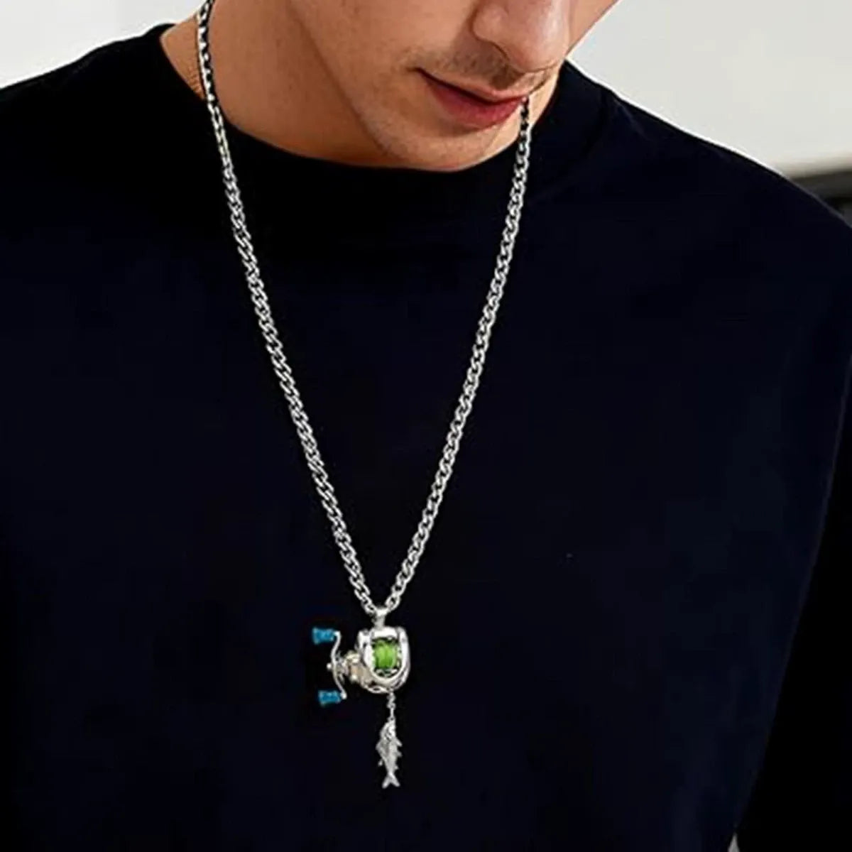 🎣 Collar con colgante de mini carrete de pesca | Un regalo único para los amantes de la pesca