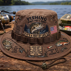 🎣Sombrero de pescador retro, decorado con un estampado de lubina y elementos de exterior, transpirable y con protección solar.