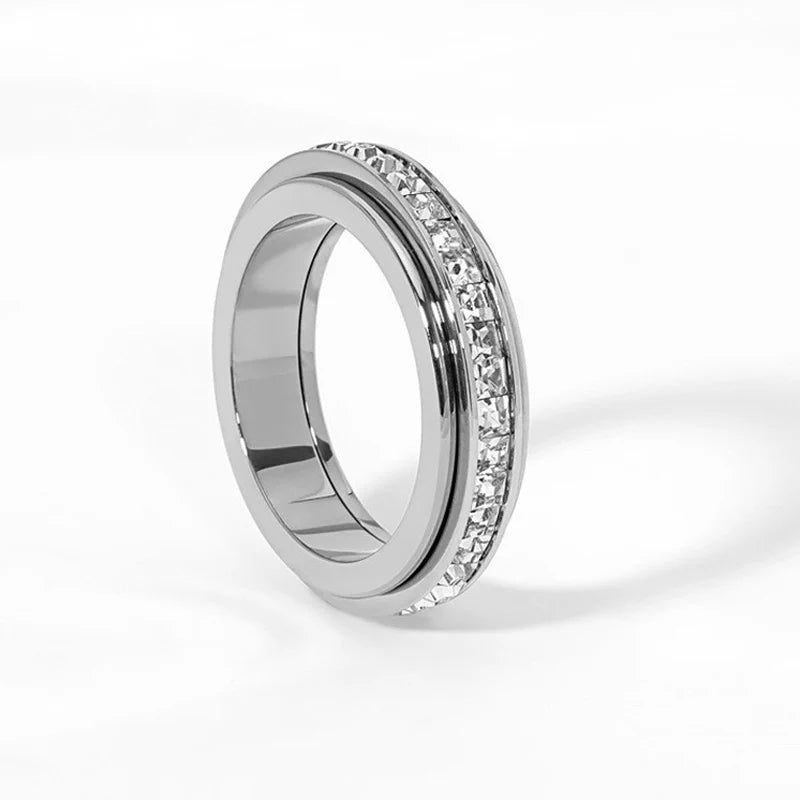 🔥Anillo giratorio Rotation Bar en acero de titanio con circonita
