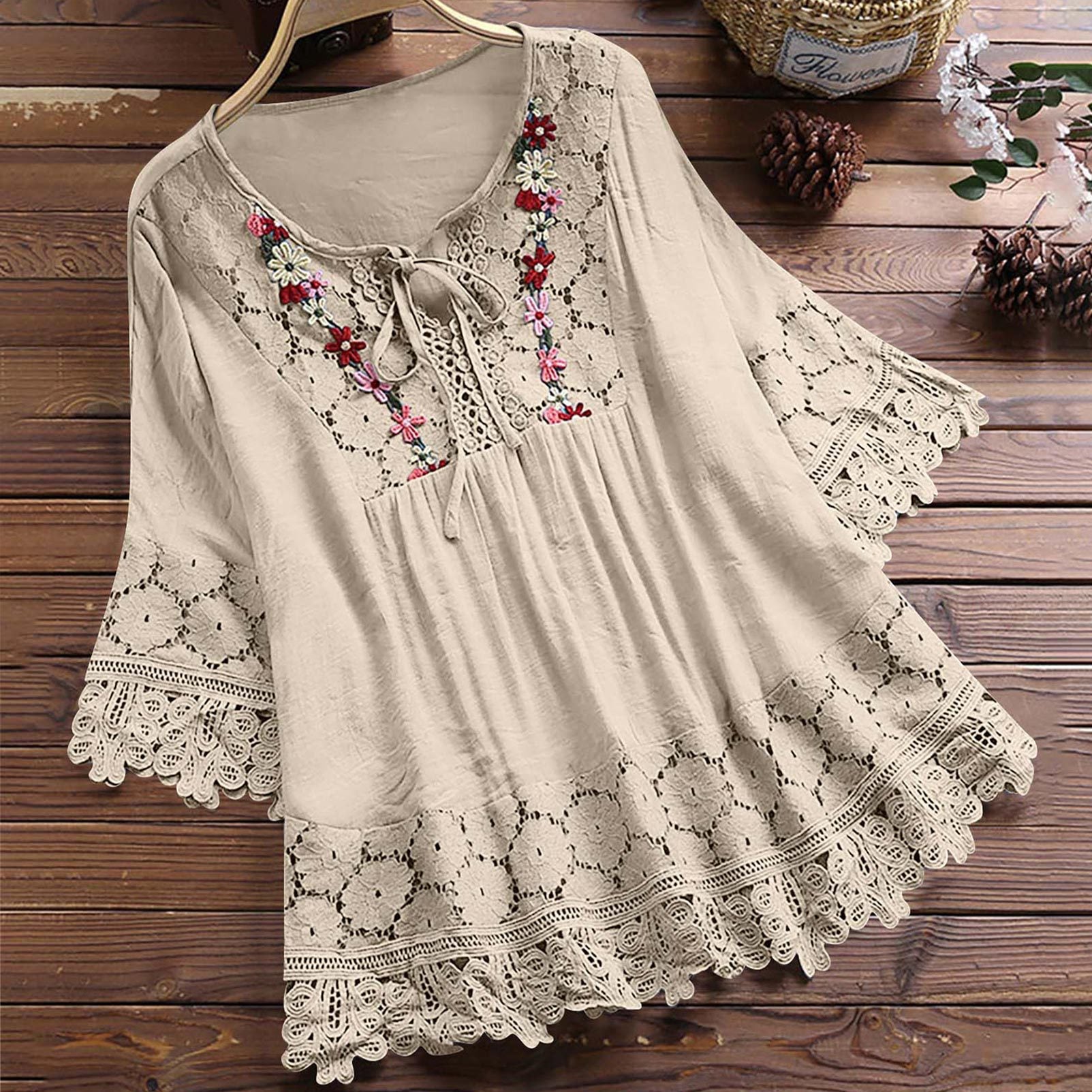 ❤️🔥【39%OFF】😍【S-5XL】Camisa casual de encaje con cuello en V de color sólido para mujer