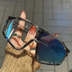 【2 unidades por 25 euros】🛡️ Gafas deportivas con tecnología fotosensible y protección UV400. Ultraligeras, resistentes a golpes y con agarre antideslizante.