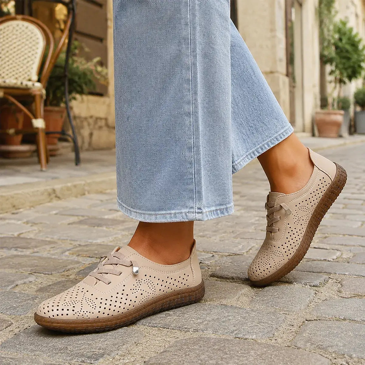🌸【35-42】👡 Sandalia con recortes para mujer – Ligera, transpirable y con tacón bajo🌬️