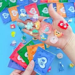 【30 piezas】🎁✨ Bolsas Sorpresa de Animales Marinos Fosforescentes de Resina – ¡Abre y descubre una sorpresa increíble!