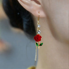 🌟🔥Compre 1 y obtenga 1 gratis【2 pares】🌹 Pendientes elegantes con borlas y rosas rojas