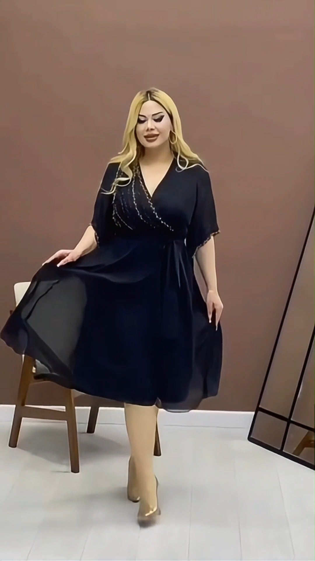 💥👗【S-5XL】Nuevo vestido de moda, diseño clásico, elegante y sencillo.