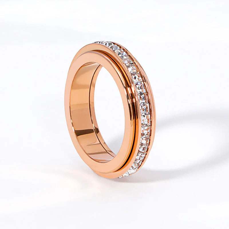 🔥Anillo giratorio Rotation Bar en acero de titanio con circonita