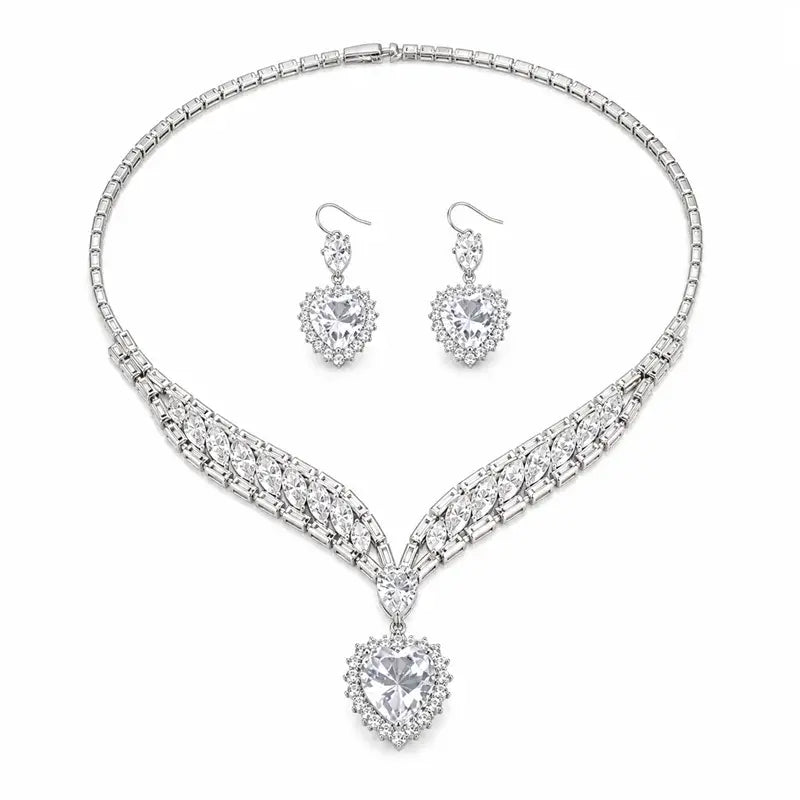 💍✨ Set de Collar y Pendientes de Circonita con Diseño de Corazón – Joyería de Lujo para Celebraciones y Ocasiones Especiales