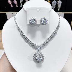 💎 ✨ Sada trblietavého náhrdelníka a náušníc s kubickým zirkónom: nadčasová elegancia, perfektný darček, ideálny na svadby, večierky alebo ako každodenný luxusný doplnok 💍