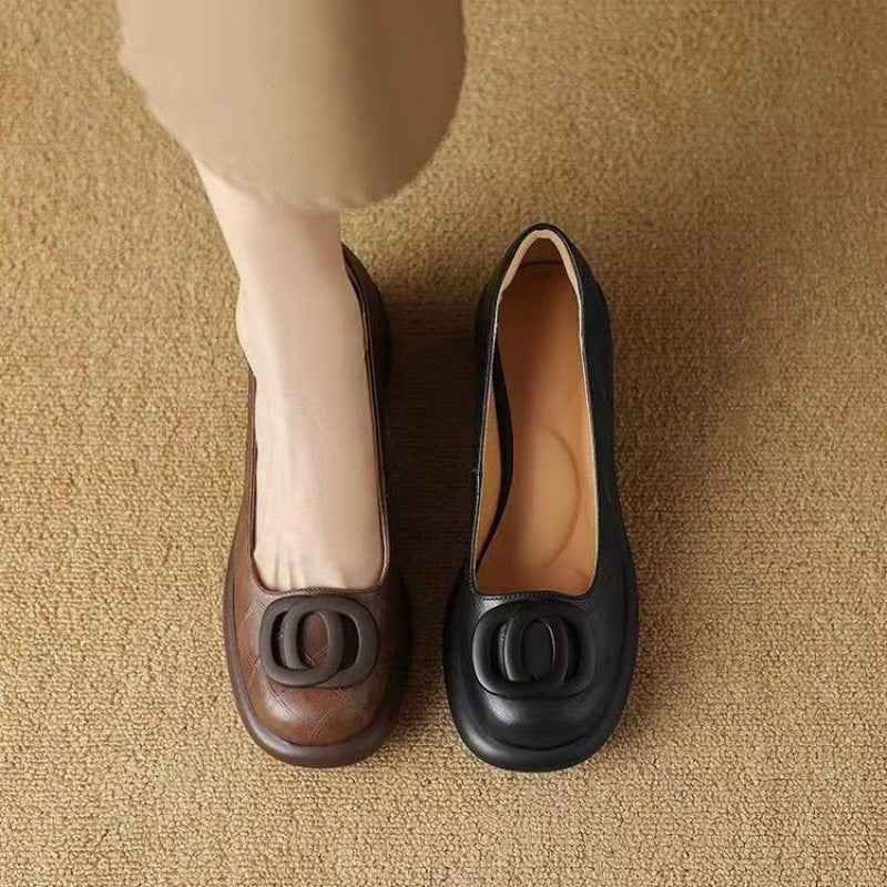 👠【35-40】2024 nuevos zapatos de cuero de punta redonda, tacón grueso, retro, suela suave, versátiles y de moda de 5 CM