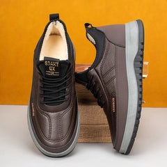【39-45】Zapatos deportivos casuales de invierno impermeables de cuero genuino para hombre, suela de terciopelo suave, nuevo estilo