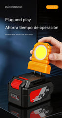 3 unidades 26€-- Luz LED de uso general compatible con varios tipos de baterías de litio.