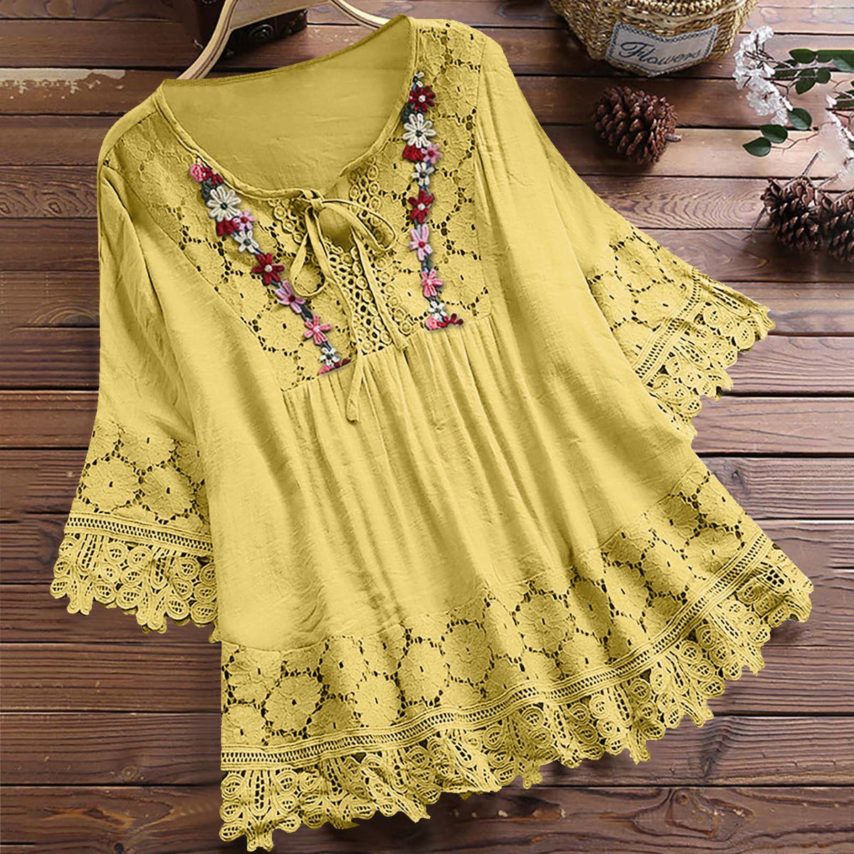 ❤️🔥【39%OFF】😍【S-5XL】Camisa casual de encaje con cuello en V de color sólido para mujer