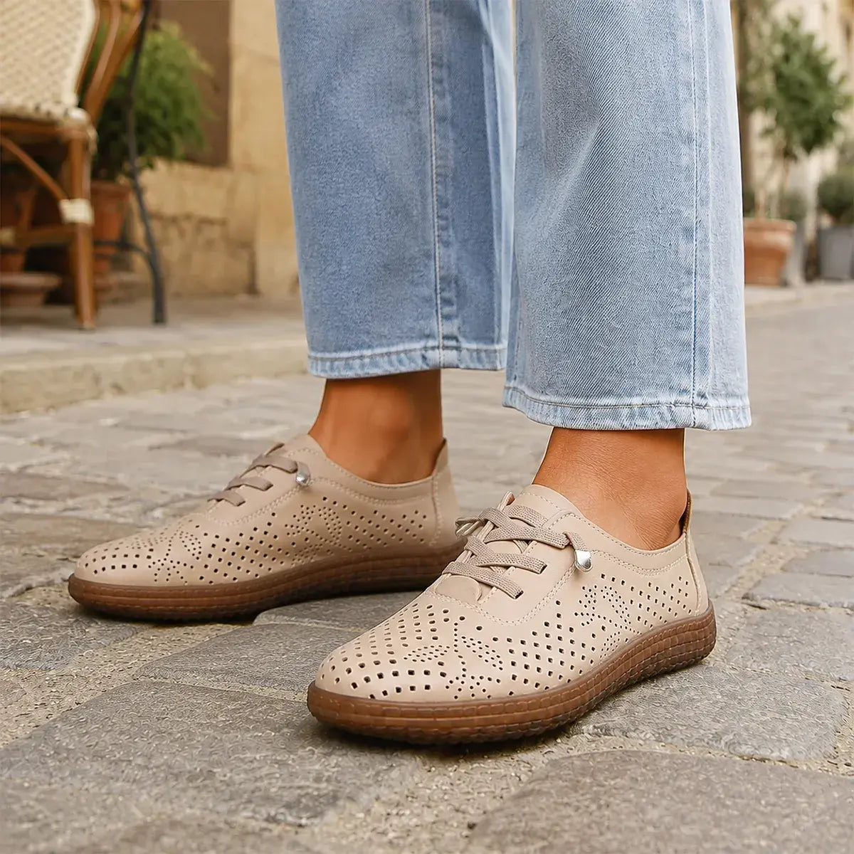 🌸【35-42】👡 Sandalia con recortes para mujer – Ligera, transpirable y con tacón bajo🌬️