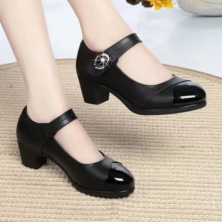 💕【35-42】Zapatos de cuero genuino con punta redonda y suela suave para mujer