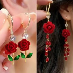 🌟🔥Compre 1 y obtenga 1 gratis【2 pares】🌹 Pendientes elegantes con borlas y rosas rojas