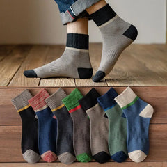 😍🧦【10 párů】Antibakteriální, deodorační a teplé vlněné ponožky na podzim a zimu.