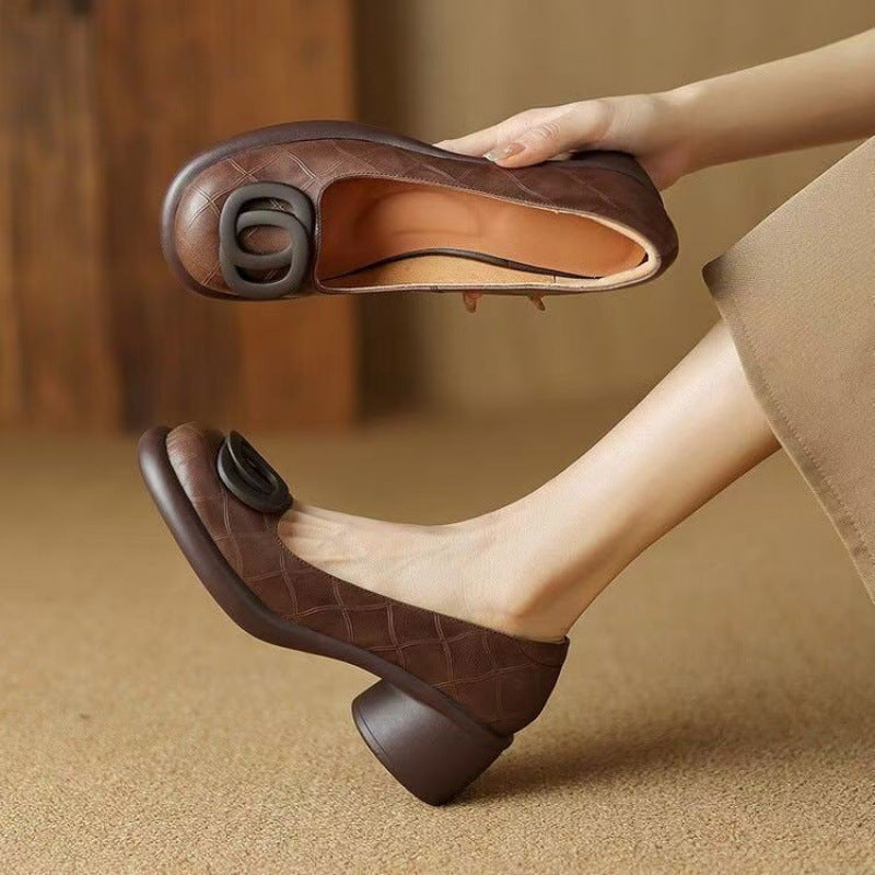 👠【35-40】2024 nuevos zapatos de cuero de punta redonda, tacón grueso, retro, suela suave, versátiles y de moda de 5 CM
