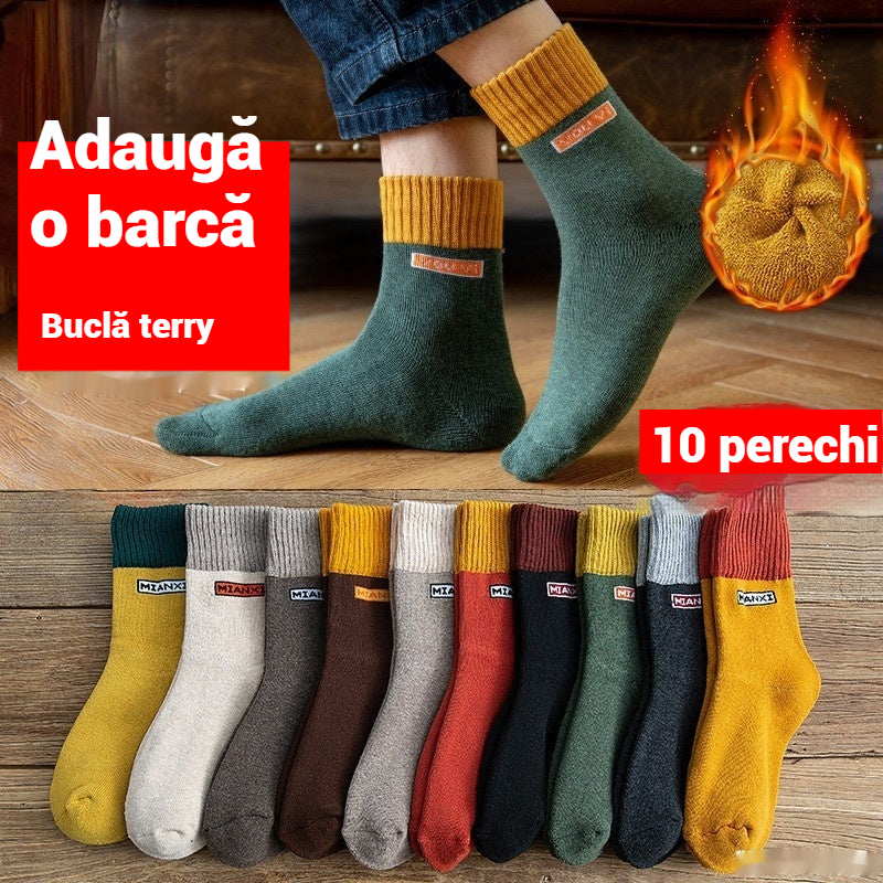 🧦【10 párů za 600 Kč】Zesílené zimní ponožky z čisté bavlny, sahající do poloviny lýtek a kompletně podšité fleecem; disponují vlastnostmi neutralizujícími zápach.