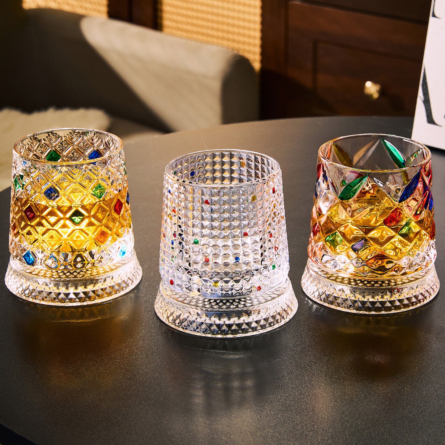 🥃【270ml】💎Vaso de whisky giratorio 360°, vaso de licor antiestrés pintado