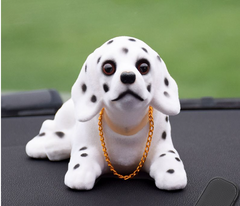 🐶【Compra 1 y obten 1 gratis】 ¡El perro lindo y dominante con la cabeza temblorosa te acompañará para ser próspero en todo momento!